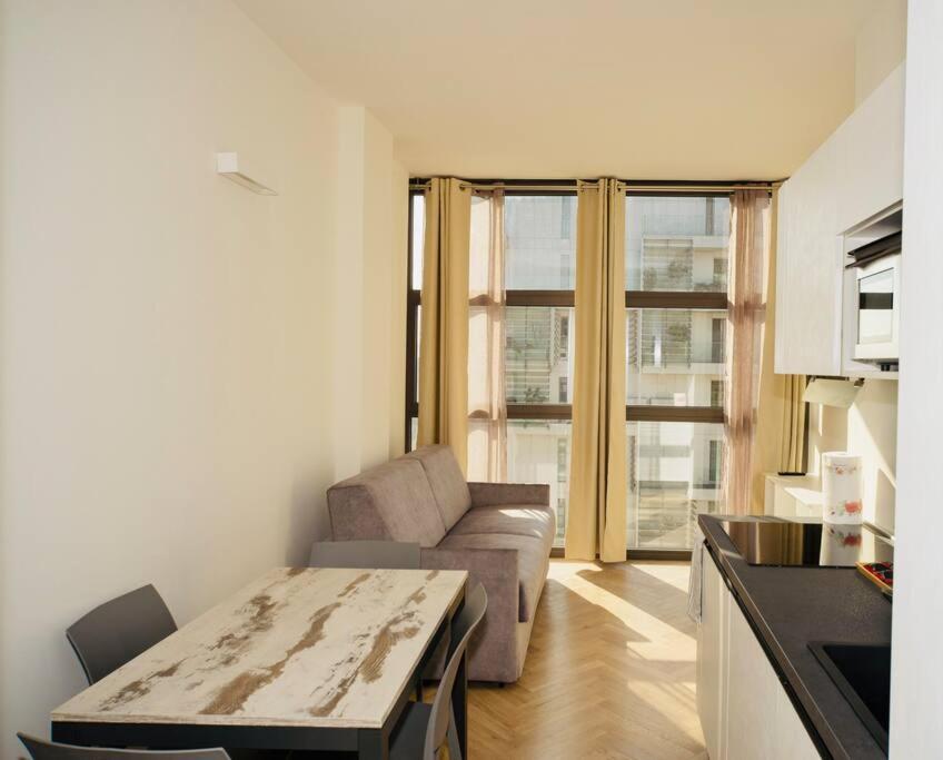 Sky View - Porta Nuova - Appartamento 4 Milan Exterior photo